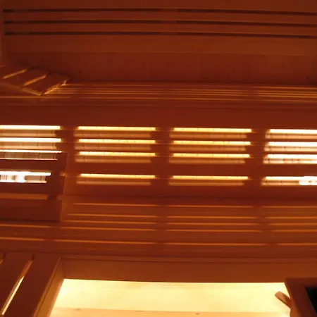 Family The Body バタク