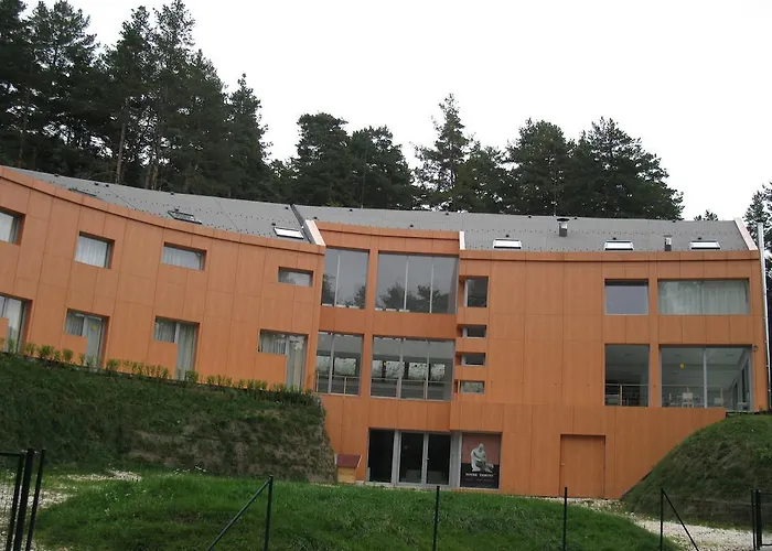 Family The Body バタク