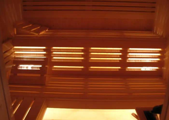 Family The Body バタク